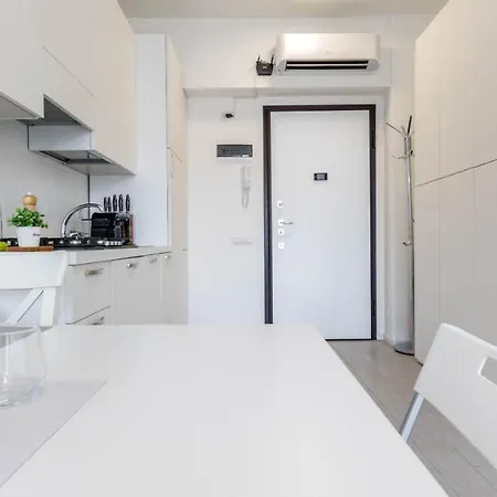 Appartement Joivy Bright For 3 Near Porta Romana And Ied Milan