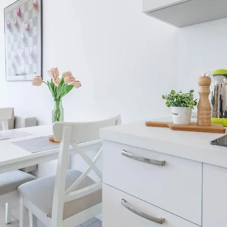 Appartement Joivy Bright For 3 Near Porta Romana And Ied *